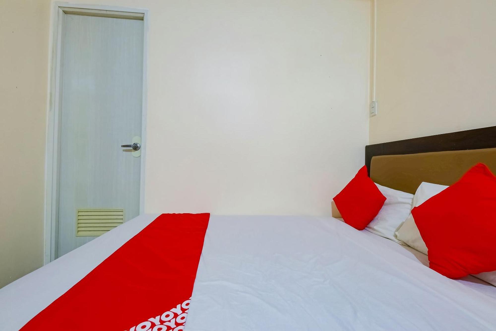 Oyo 431 Apollo 11 Apartelle Pasay Extérieur photo