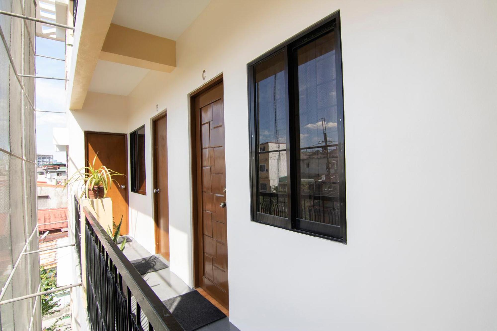 Oyo 431 Apollo 11 Apartelle Pasay Extérieur photo