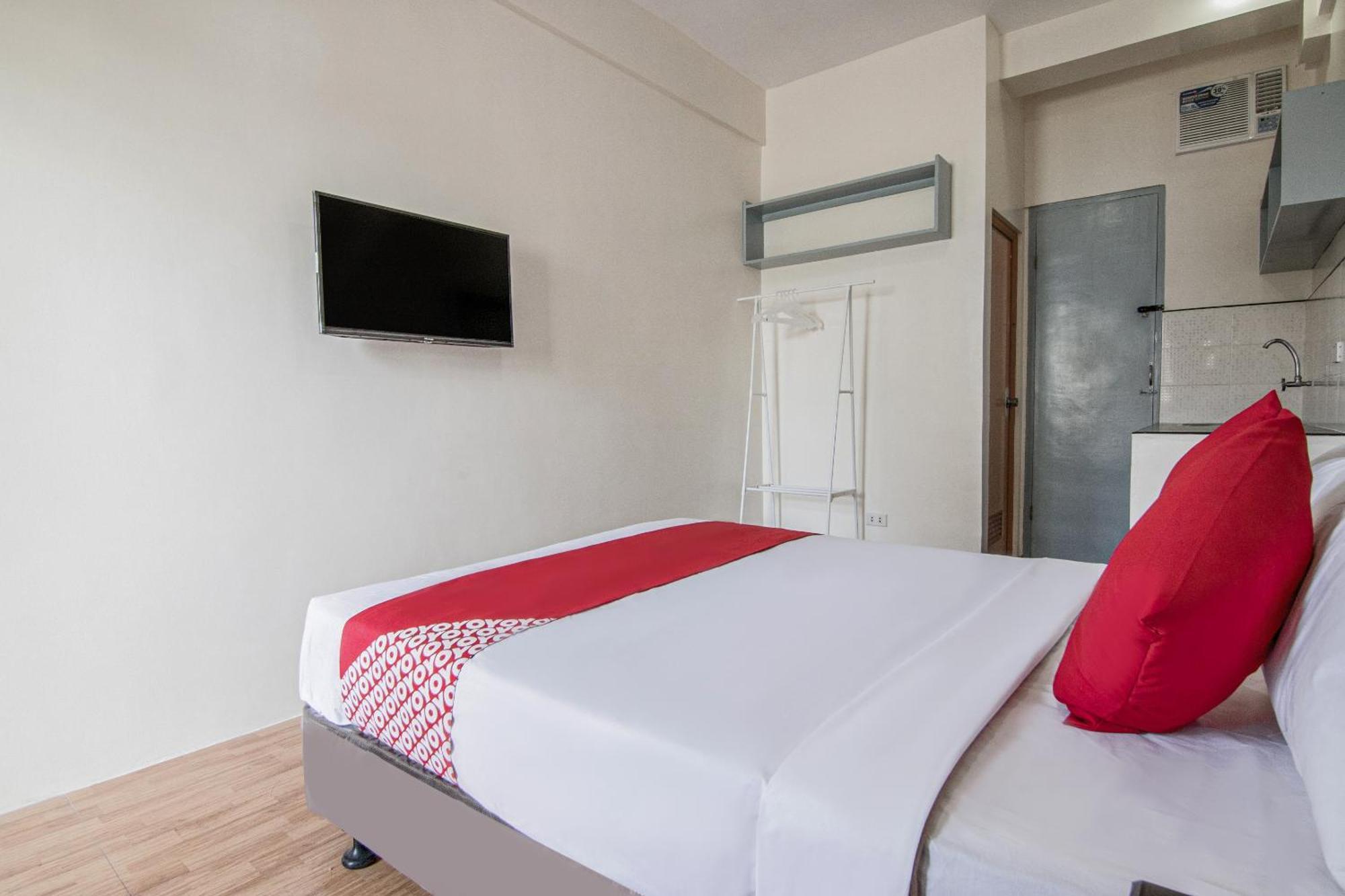 Oyo 431 Apollo 11 Apartelle Pasay Extérieur photo